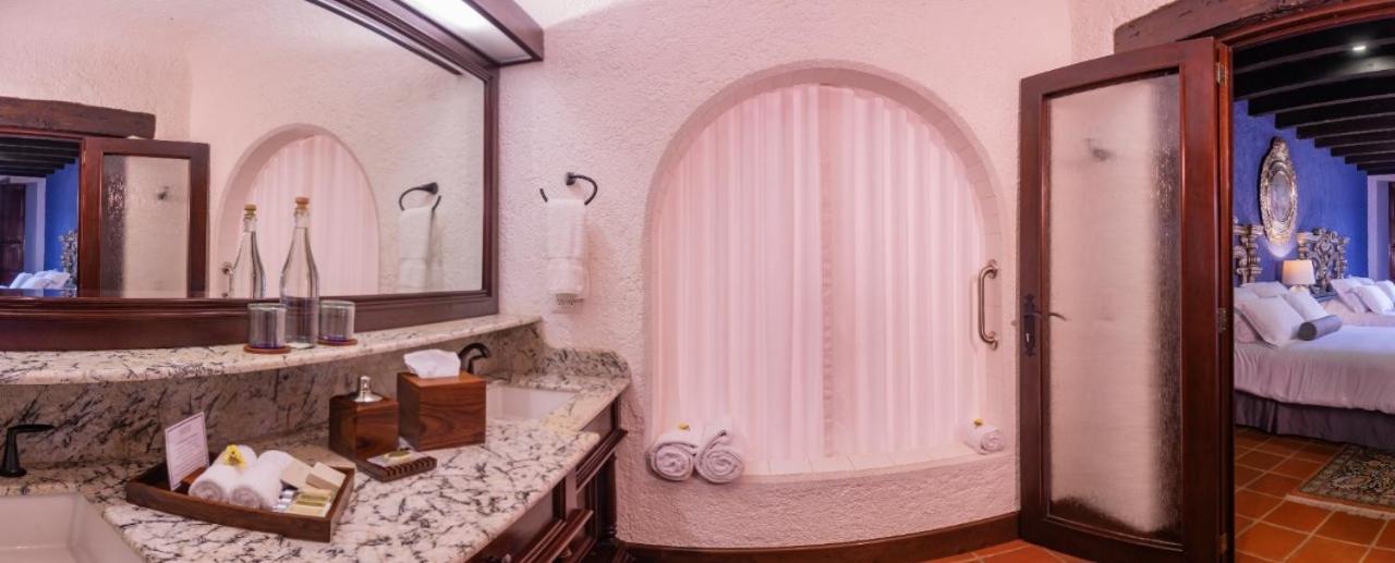 Las Cruces Boutique Hotel 危地马拉安地瓜 外观 照片